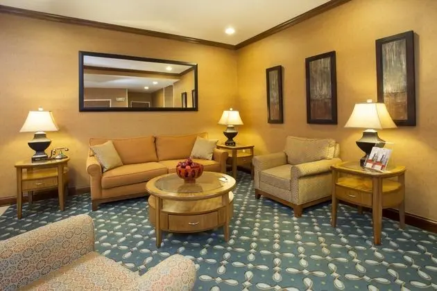Holiday Inn Express and Suites Culpeper