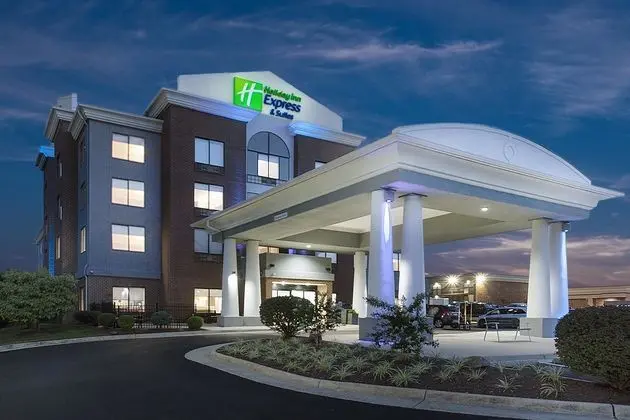 Holiday Inn Express and Suites Culpeper - Dış Mekan