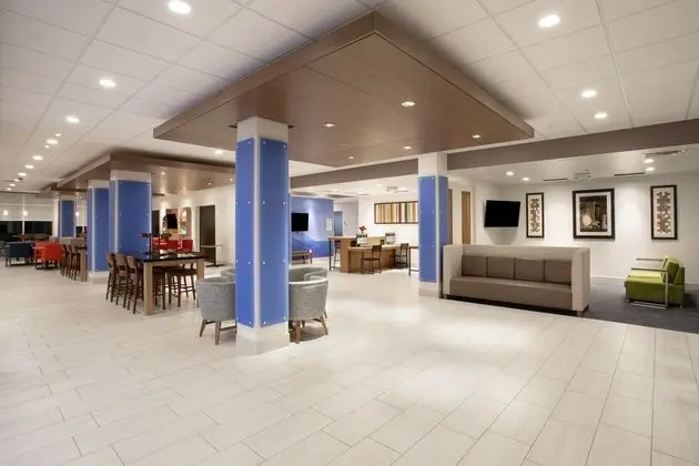 Holiday Inn Express and suites Dakota Dunes - Dış Mekan