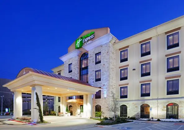 Holiday Inn Express Hotel & Suites Dallas Central - Genel