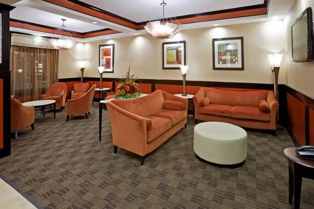 Holiday Inn Express Hotel & Suites Dallas Central - Lobi