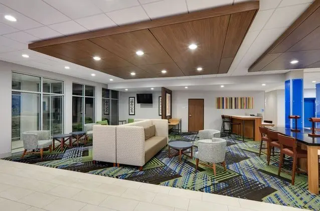 HOLIDAY INN EXPRESS AND SUITES DALLAS - NORTHWEST - Dış Mekan