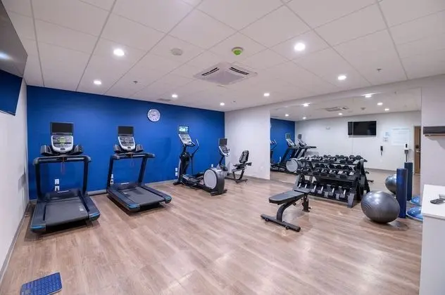 Holiday Inn Express And Suites Dayton East Beavercreek, an IHG Hotel - Fitness