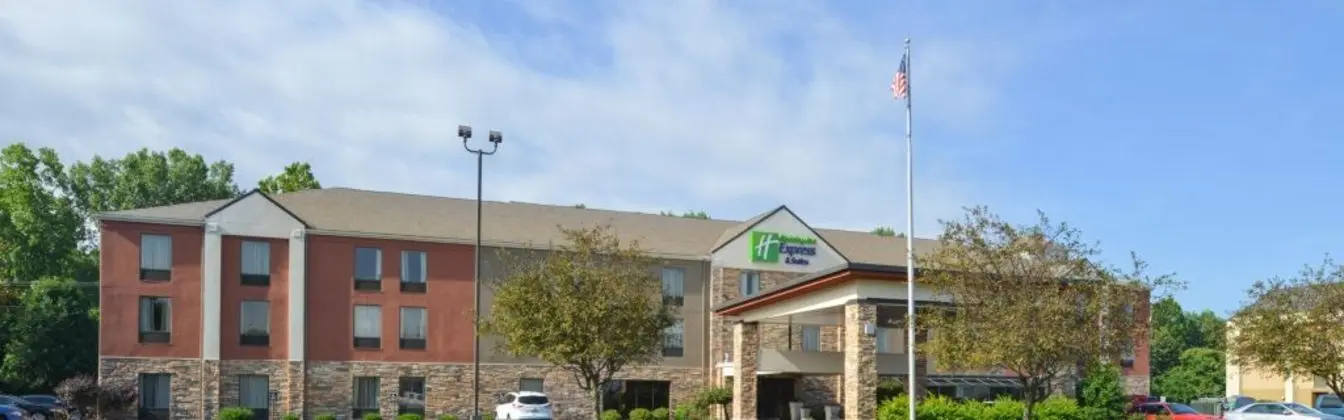 Holiday Inn Express and Suites Dayton Huber Height