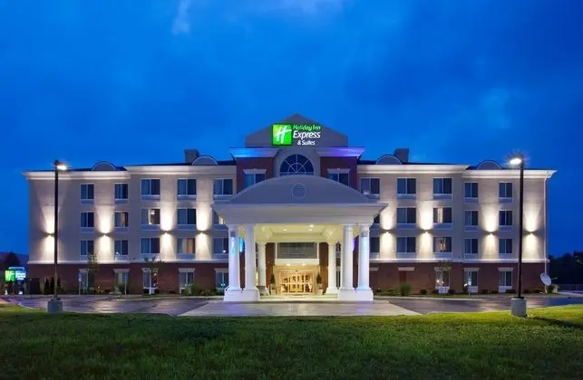 Holiday Inn Express and Suites Dayton South Frankl