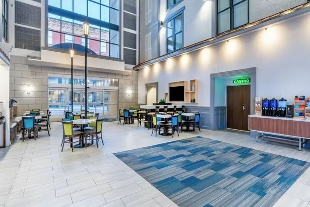 Holiday Inn Express and Suites Deadwood Gold Dust - Dış Mekan