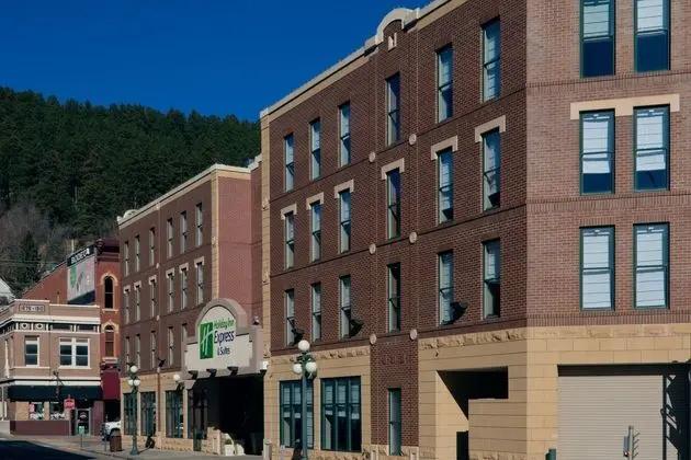 Holiday Inn Express and Suites Deadwood Gold Dust - Öne Çıkan Resim