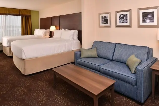 Holiday Inn Express & Suites Dearborn SW - Detroit Area, an IHG Hotel - Oda
