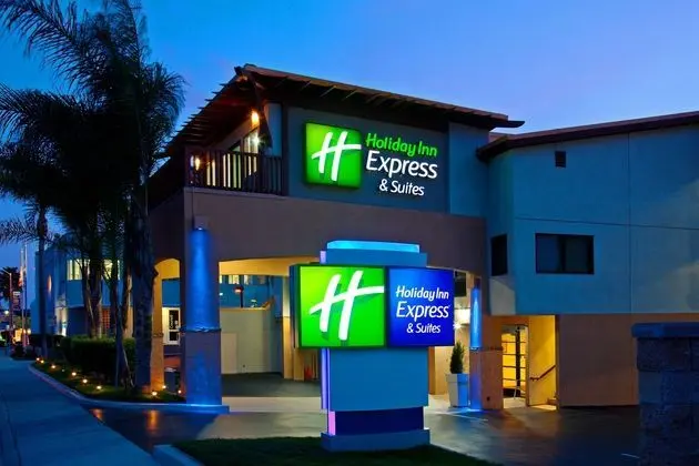 Holiday Inn Express Hotel & Suites Del Mar - Dış Mekan