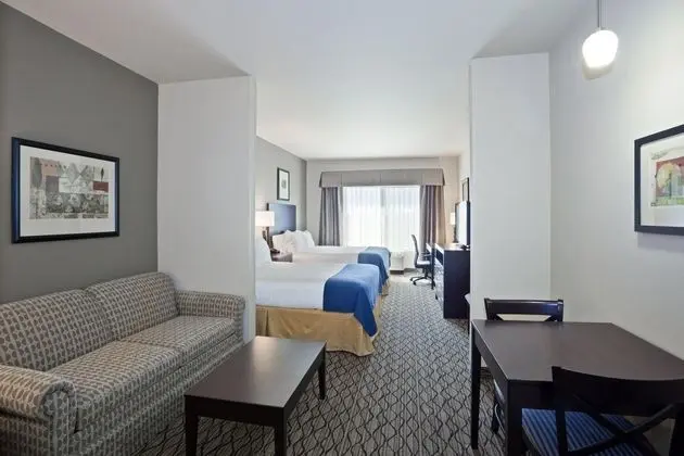 Holiday Inn Express and Suites Deming Mimbres Vall