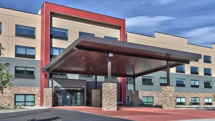 Holiday Inn Express Suites Denver Northwest Broomf - Dış Mekan