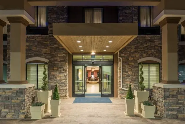 Holiday Inn Express and Suites Denver South Castle - Dış Mekan