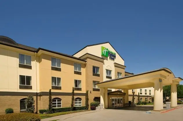 Holiday Inn Express and Suites DFW Grapevine - Dış Mekan