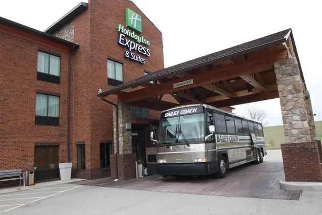 Holiday Inn Express Hotel & Suites Donegal