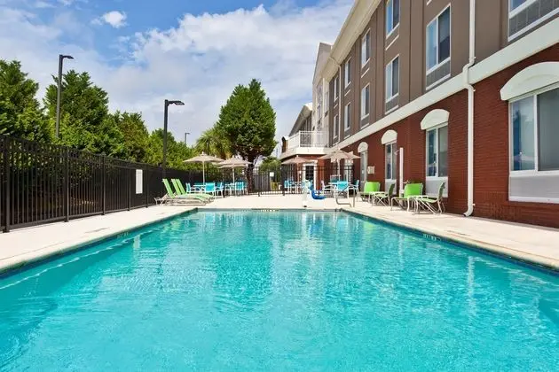 Holiday Inn Express and Suites Dothan North - Havuz