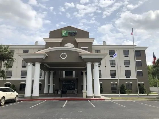 Holiday Inn Express and Suites Douglas
