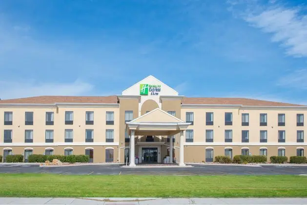 Holiday Inn Express & Suites Douglas - Genel
