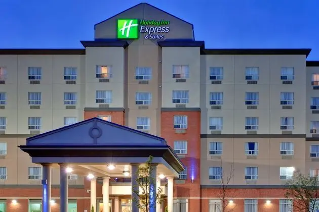 Holiday Inn Express & Suites Edmonton South