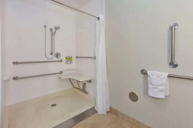 Holiday Inn Express And Suites Effingham, an IHG Hotel - Oda