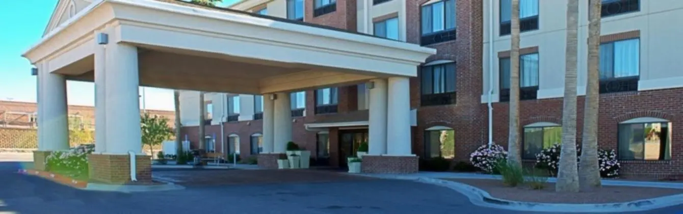Holiday Inn Express and Suites El Paso I 10 East