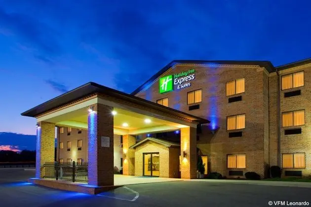 Holiday Inn Express and Suites Elkins