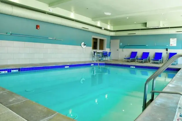 Holiday Inn Express & Suites Elko, an IHG Hotel - Havuz