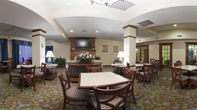 Holiday Inn Express and Suites Enterprise - Genel