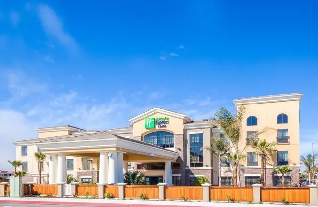 Holiday Inn Express and Suites Eureka