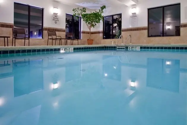 Holiday Inn Express and Suites Exmore Eastern Shor - Havuz