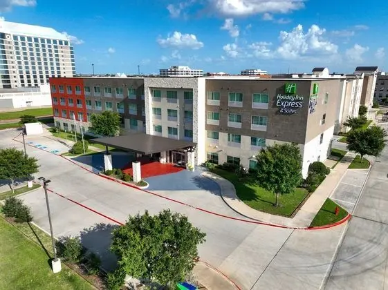 HOLIDAY INN EXPRESS AND SUITES FARMERS BRANCH - Öne Çıkan Resim