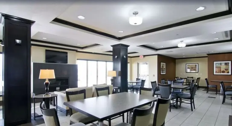 Holiday Inn Express and Suites Fort Saskatchewan