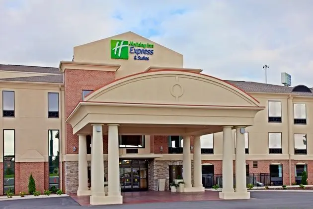 Holiday Inn Express and Suites Franklin