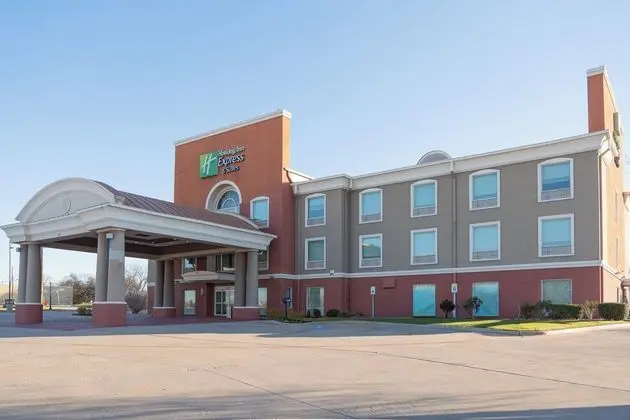 Holiday Inn Express & Suites Gainesville - Dış Mekan