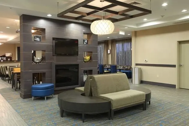 Holiday Inn Express and Suites Goldsboro Base Area - Öne Çıkan Resim
