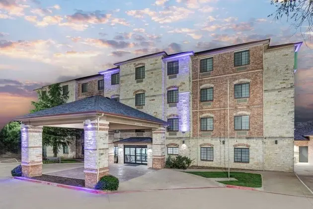 Holiday Inn Express Hotel & Suites Granbury - Öne Çıkan Resim