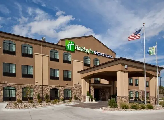 Holiday Inn Express Hotel & Suites Grand Island - Dış Mekan