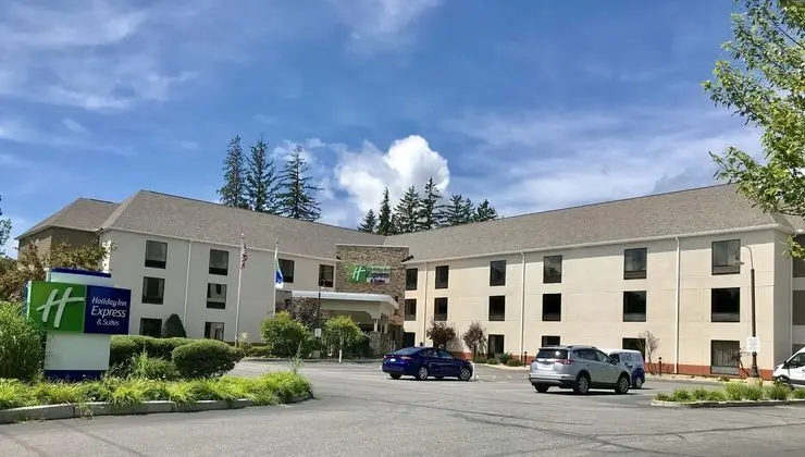Holiday Inn Express and Suites Great Barrington Le - Dış Mekan