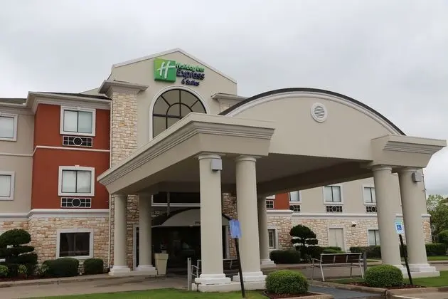 Holiday Inn Express & Suites Greenville