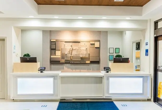 Holiday Inn Express Hotel & Suites Greenville - Dış Mekan