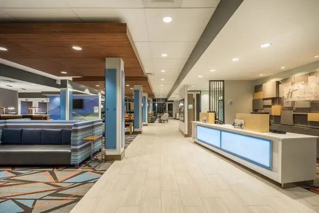 Holiday Inn Express & Suites Greenville - Dış Mekan