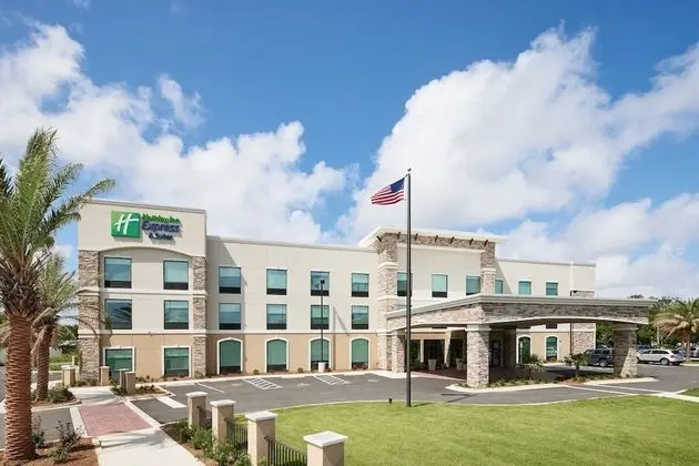 Holiday Inn Express & Suites Gulf Breeze Pensacola Area, an IHG Hotel