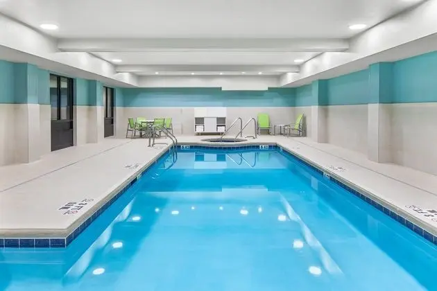 Holiday Inn Express & Suites Hardeeville Hilton - Havuz