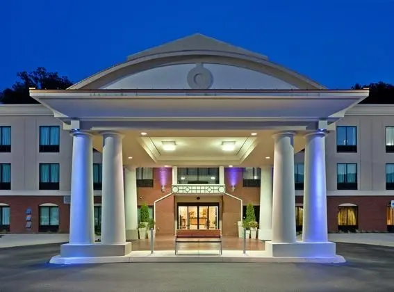 Holiday Inn Express and Suites Harriman