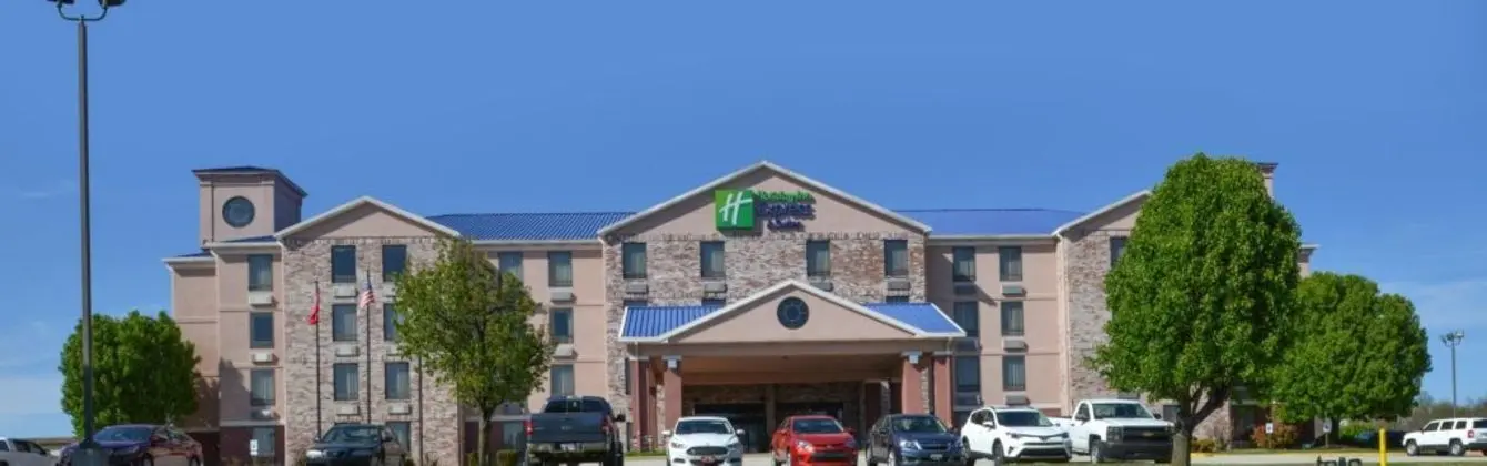 Holiday Inn Express & Suites Harrison