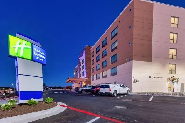 Holiday Inn Express & Suites Harrisonburg University Area, an IHG Hotel