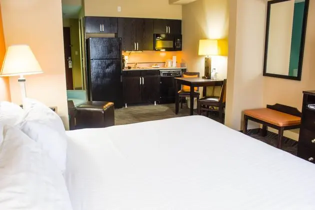 Holiday Inn Express Hotel & Suites Havelock NW - N - Oda