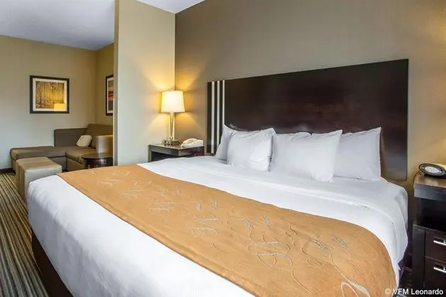 Holiday Inn Express & Suites Hayward