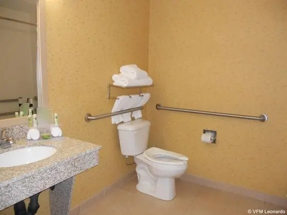 Holiday Inn Express and Suites Hazard