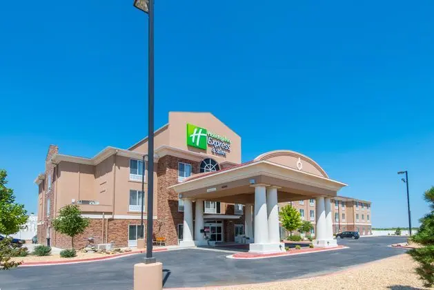 Holiday Inn Express and Suites Hobbs