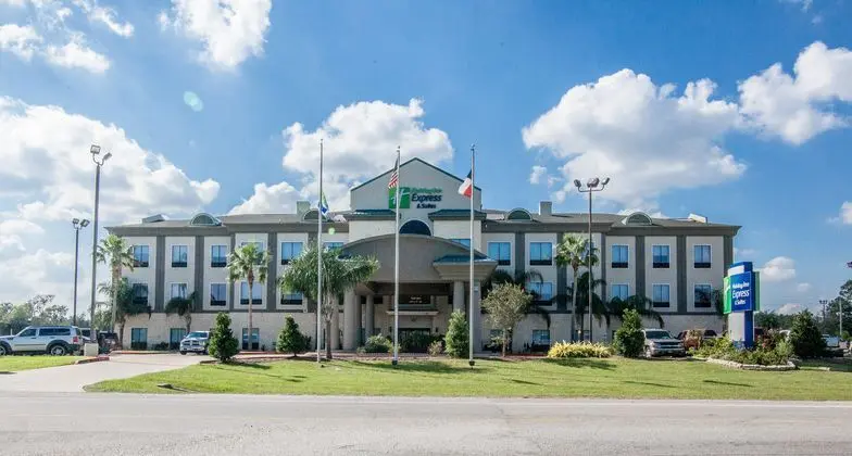 Holiday Inn Express Hotel & Suites Houston-Alvin